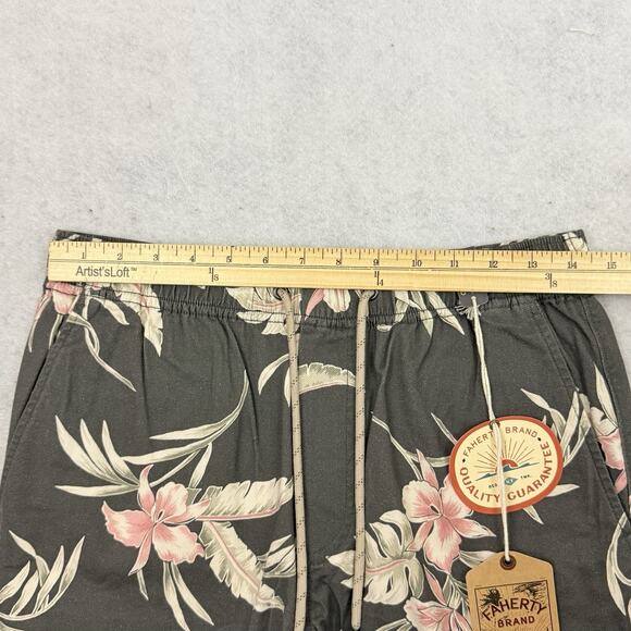 Faherty Shorts Mens Small Island Orchid Drawstring Pull On 6.5" Inseam NEW - Picture 5 of 15